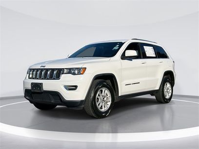 Used 2018 Jeep Grand Cherokee Laredo