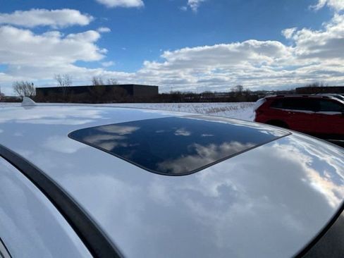 Used 2023 MAZDA CX-9 Touring Plus image 6