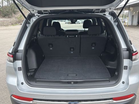 New 2025 Jeep Grand Cherokee Laredo X image 49