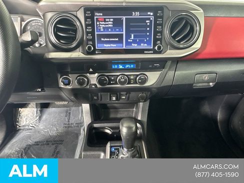 Used 2023 Toyota Tacoma SR5 AWD/4WD image 32