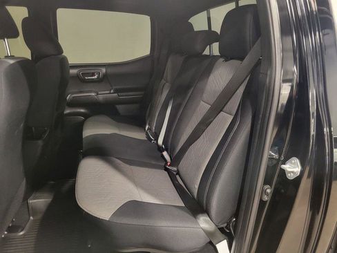 Used 2023 Toyota Tacoma TRD Off-Road image 22