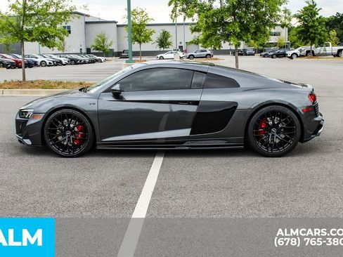 Used 2020 Audi R8 V10 w/ Carbon Interior Package AWD/4WD image 7