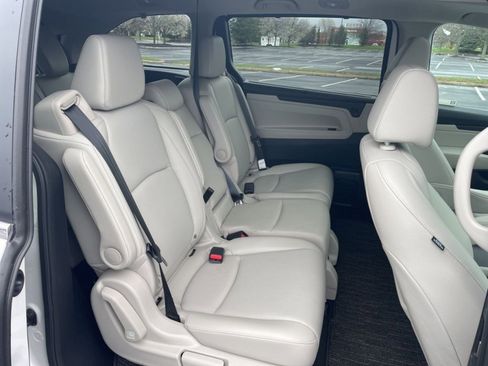 Used 2025 Honda Odyssey EX-L image 19