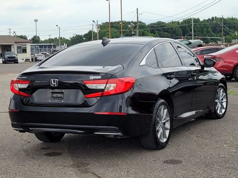 Used 2021 Honda Accord LX image 17