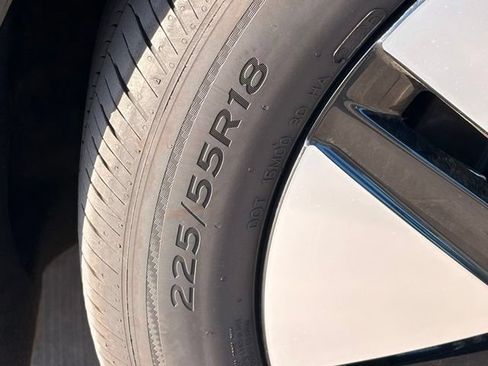 Used 2025 Hyundai Ioniq 6 SE RWD image 7