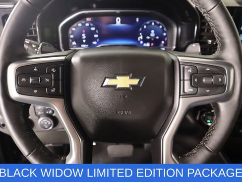 Used 2025 Chevrolet Silverado 1500 LTZ AWD/4WD image 3