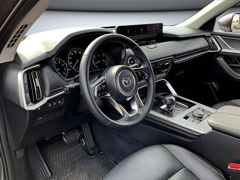 Used 2025 MAZDA CX-90 3.3 Turbo w/ Preferred Package image 17