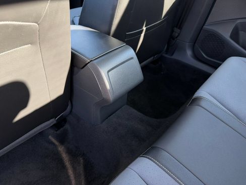 Used 2026 Volkswagen Jetta SE FWD image 27