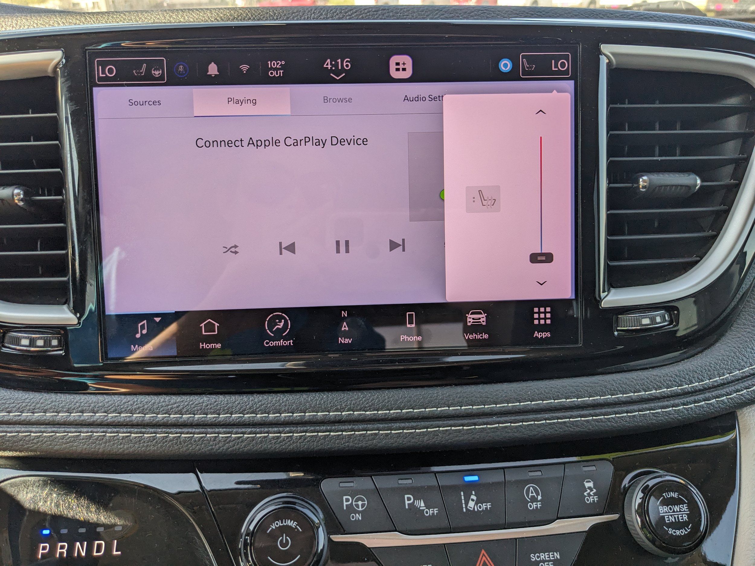 Used 2022 Chrysler Pacifica Touring-L w/ Uconnect Theater Family Group AWD/4WD image 32