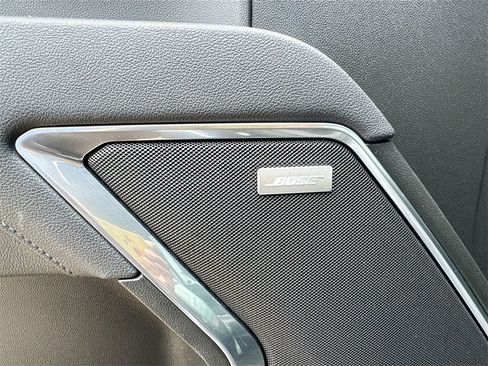 Used 2025 GMC Sierra 1500 SLT image 10