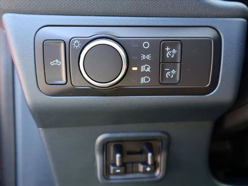 Used 2022 Ford Maverick Lariat w/ Lariat Luxury Package AWD/4WD image 13