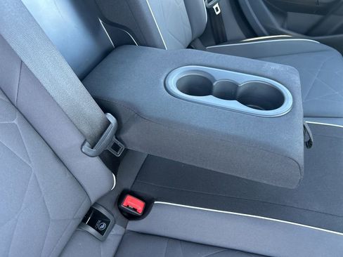 Used 2025 Volkswagen Jetta Sport image 48