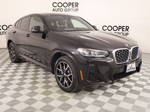 Used 2025 BMW X4 xDrive30i image 1
