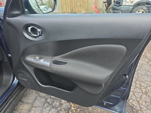 Used 2013 Nissan Juke SV w/ Midnight Edition FWD image 28