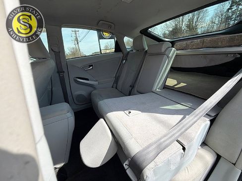 Used 2015 Toyota Prius Two image 15