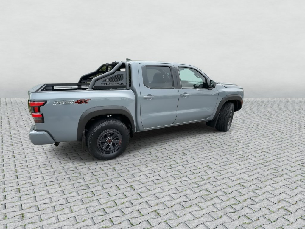 Certified 2025 Nissan Frontier PRO-4X w/ Pro Premium Package AWD/4WD image 8