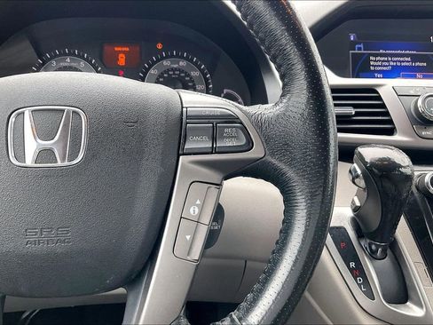 Used 2014 Honda Odyssey Touring image 11