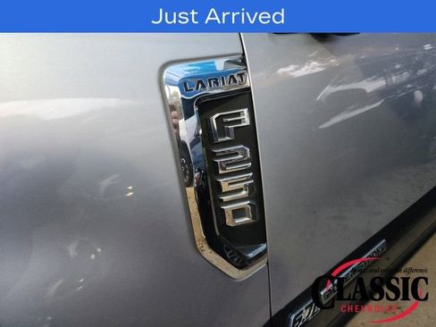 Used 2019 Ford F250 Lariat w/ Lariat Ultimate Package image 17