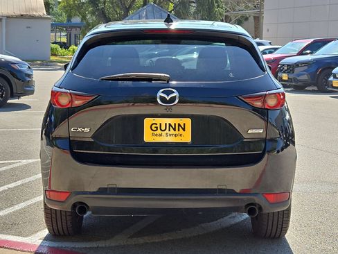 Used 2018 MAZDA CX-5 Touring FWD image 4