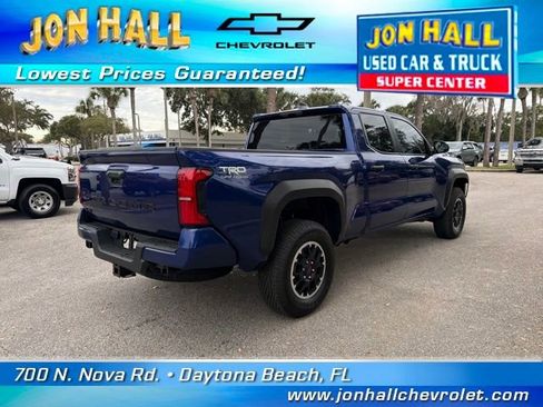 Used 2025 Toyota Tacoma TRD Off-Road image 14