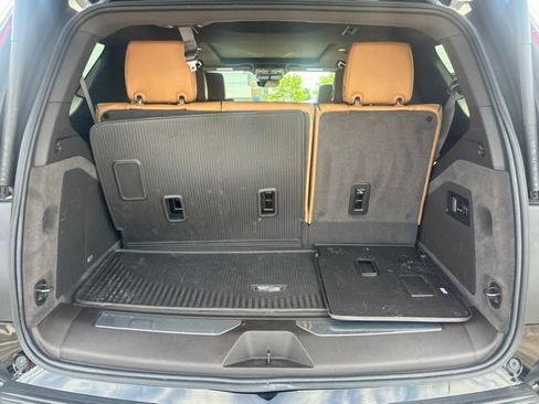 Used 2023 Cadillac Escalade Premium Luxury w/ LPO, Floor Liner Package AWD/4WD image 11