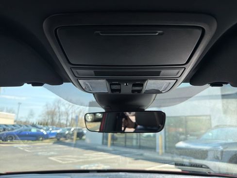 Used 2025 Honda Odyssey Sport-L image 27