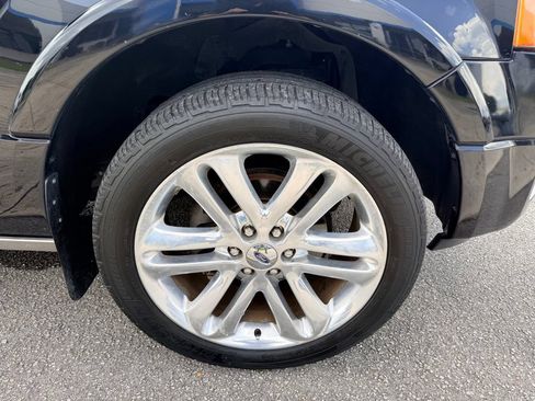 Used 2017 Ford Expedition Platinum AWD/4WD image 34