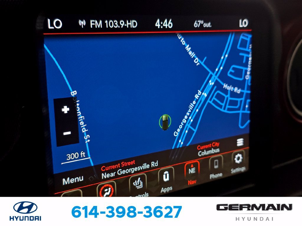 Used 2022 Jeep Wrangler Unlimited Rubicon w/ Cold Weather Group AWD/4WD image 28