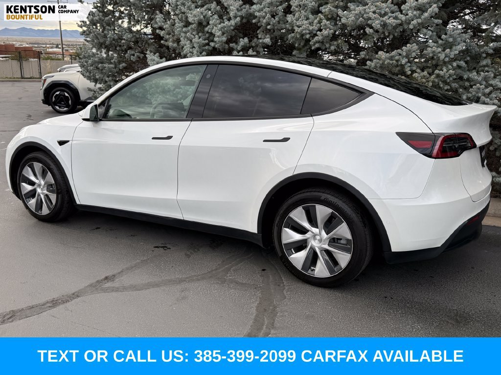 Used 2022 Tesla Model Y Long Range AWD/4WD image 5