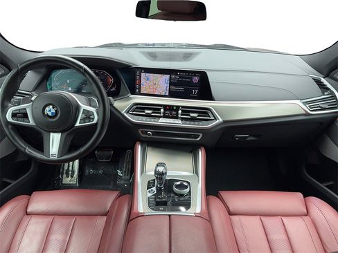 Used 2022 BMW X6 xDrive40i w/ Executive Package image 16