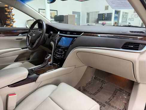 Used 2016 Cadillac XTS Luxury w/ Driver Awareness Package AWD/4WD image 18