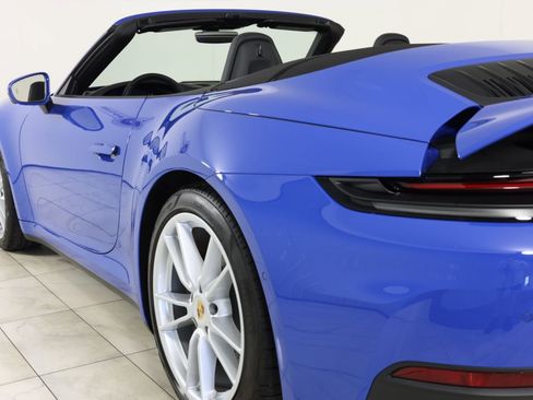 Used 2026 Porsche 911 Carrera image 45