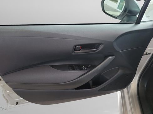 Certified 2025 Toyota Corolla LE image 24