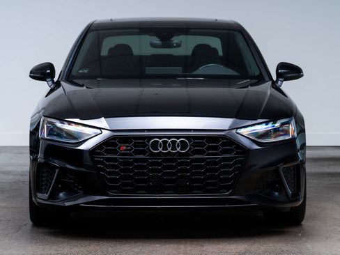 Used 2020 Audi S4 Premium Plus w/ Premium Plus Package AWD/4WD image 2