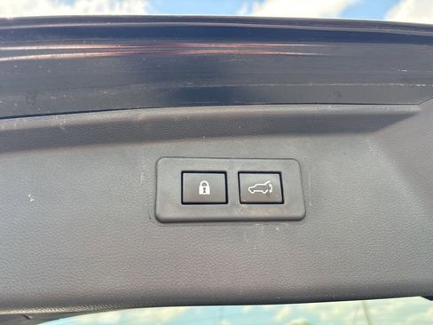 Certified 2024 Subaru Outback Touring AWD/4WD image 27