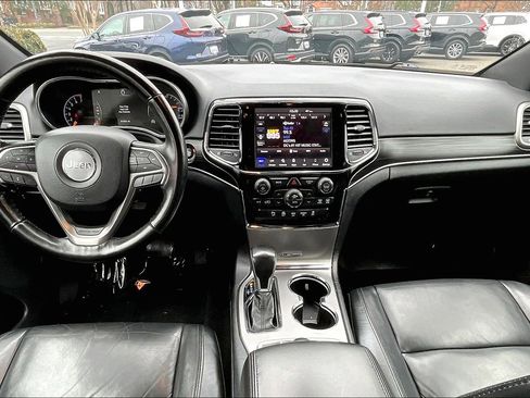 Used 2020 Jeep Grand Cherokee Limited image 15