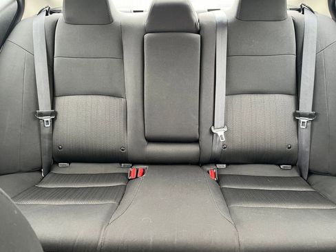 Used 2025 Nissan Altima 2.5 SV image 37