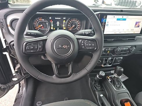 New 2026 Jeep Gladiator Sport image 23