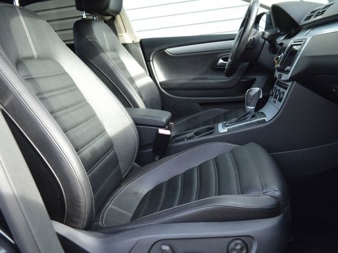 Used 2016 Volkswagen CC R-Line image 20