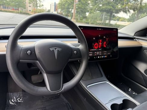 Used 2023 Tesla Model 3 Standard Range RWD image 14