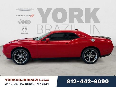 Used 2023 Dodge Challenger SXT w/ Plus Package RWD image 2