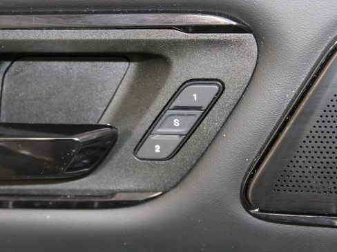 Used 2023 RAM 1500 Limited AWD/4WD image 40