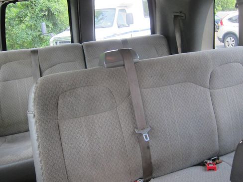 Used 2019 Chevrolet Express 3500 LT w/ LT Preferred Equipment Group image 14