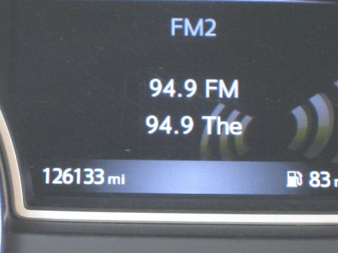 Used 2017 Nissan Altima 2.5 SR w/ Midnight Edition Package FWD image 17
