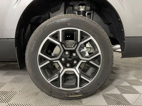 New 2025 Ford Maverick Lariat image 10