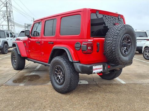 Used 2021 Jeep Wrangler Unlimited Rubicon w/ Xtreme Recon 35" Tire Package image 3