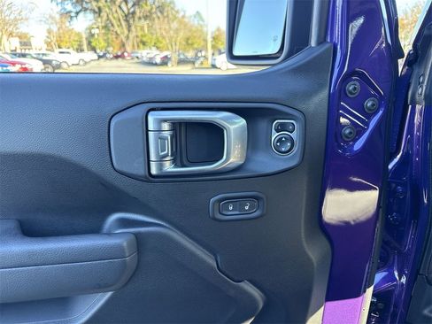 New 2026 Jeep Gladiator Sport image 12