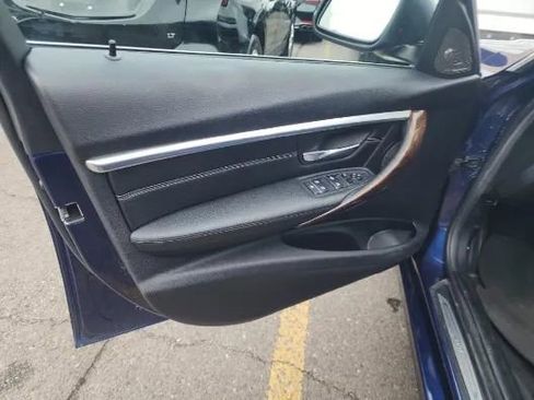 Used 2016 BMW 340i Sedan image 11