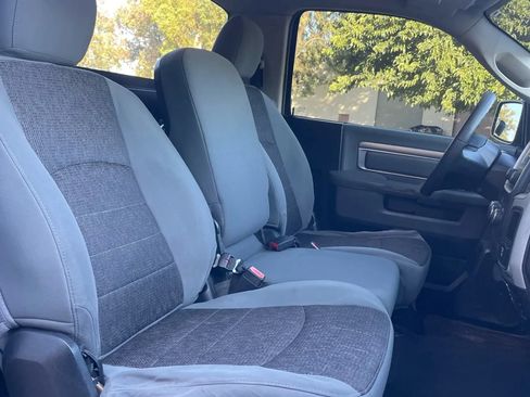 Used 2013 RAM 1500 Classic SLT RWD image 30