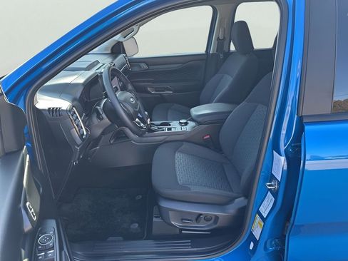 Used 2025 Ford Ranger XLT w/ Equipment Group 301A High AWD/4WD image 29